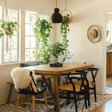 From colorful rugs to numerous house plants, there's a decor accent and design idea for everyone here! 20 Beautiful Bohemian Dining Rooms We Love