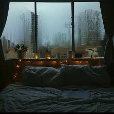 #one tree hill #oth #peyton's room #records #red bedroom #music #peyton sawyer #hilarie burton #lucas scott #chad michael murray #skills #antwon tanner #gif #funny #quote #love #leyton …. Dark Cozy Bedroom Aesthetic Cozy Bedroom Ideas