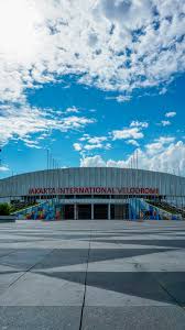 It is a permanent, fully enclosed venue with a union cyclist international (uci) standard timber track designed by track specialist ralph schuerman. Velodrome Pictures Download Free Images On Unsplash