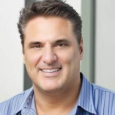 Sidney Bean's Instagram, Twitter & Facebook