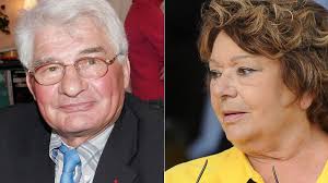 Le tour de france a une pensée émue pour raymond poulidor, poupou, qui nous a quittés il y a un an aujourd'hui. Qui Est Gisele Bardet La Femme De Raymond Poulidor Voici