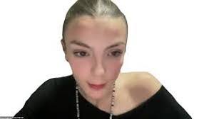 Alexa Regina's Instagram, Twitter & Facebook