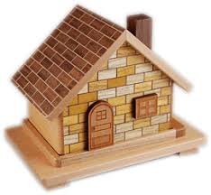 Japanese puzzles boxes are typically described in 'sun' and 'steps'. Japanese Puzzle Box Himitsu Bako Japanese Puzzle Box And Yosegi Zaiku Izumiya Online Shopping Site