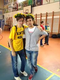 Sebastian dobrincu was born on aug 30, 1998 in romania. Cine Este Sebastian Dobrincu Cel Mai TanÄƒr Milionar Din Silicon Valley