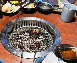Jun 11, 2021 · 在疫情期間的「外帶美食口袋清單」裡，一定有許多經典的韓式料理，把豆腐鍋、海鮮煎餅、辣炒年糕等韓國美食一次排開，就算在家吃，也一樣可以吃得很澎派。這次兩班家集團旗下5間韓式料理餐廳，同步推出外帶自取65折起優惠，無論是豆腐鍋、韓式炸雞、銅盤烤肉通通都能外帶，最低65. Tcvsu7gymxl5 M