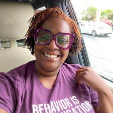 Wishing our member Nicole Roeser a very Happy Birthday! We hope you have an  amazing day!