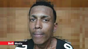 Vol avec violence à Mahébourg : une Française de 73 ans reçoit des points  de suture au visage