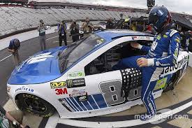 How long does a nascar engine last? Has The Weight Been Lifted Off Dale Earnhardt Jr S Shoulders