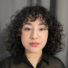 Grace Weick's Instagram, Twitter & Facebook