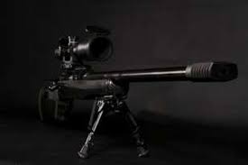 Cukup berat memang tetapi, berat diperlukan untuk menjaga kestabilan dan keseimbangan tembakan. Senjata Sniper Ini Mampu Tembak Sasaran Dalam Jarak 3 Kilometer