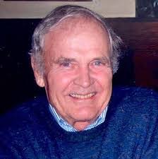 Ross Easterling's Instagram, Twitter & Facebook