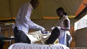 Find the perfect circumcision stock photos and editorial news pictures from getty images. Uganda Stepping Up Male Circumcision To Fight Hiv Africa Dw 14 08 2017