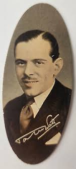 1935 Carreras Popular Personalities Oval Tobacco #43 John Watt