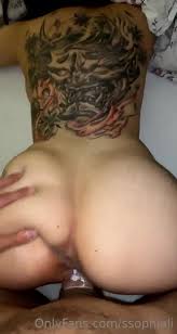 Ssophiali Gorgeous Tatooed Babe With Big Booty Cheeks Gets Hardcore Doggy  Fuck On The Bed Onlyfans
