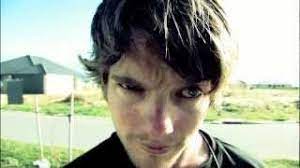 Ok normally mandela effects i see as fun and im like ahh brain was playing tricks. Avril Lavigne Sk8r Boi Skater Boy Official Music Video Youtube