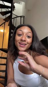 Literally the best gift I’ve ever given. Music is my love language. CODE:  KORA20 #songfinch #songfinchambassador #musictok #fyp #musiccurator  #giftideas #bestgiftsever