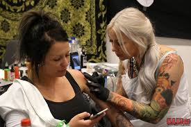 Vår webbplats använder cookies för att förbättra upplevelsen för dig som besökare. Orebro International Tattoo Expo Dag 1 M A V Foto