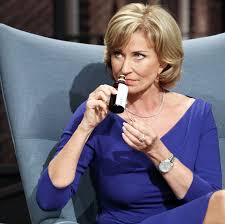 Dagmar wöhrl ist 2017 in der vierten staffel als investorin in der erfolgsshow die höhle der löwen erstmals . Dagmar Wohrl In Der Hohle Der Lowen Besser Als Jochen Schweizer Stern De