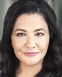 Rosie Hallett's Instagram, Twitter & Facebook