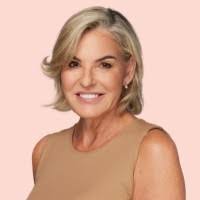 50+ "Lisa Manager" profiles