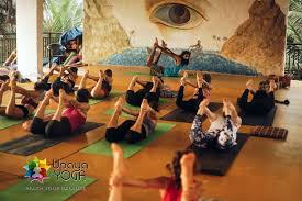 200 hours yoga teacher yoga