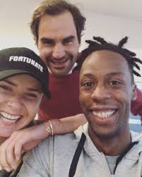 Elina svitolina est en couple avec gaël monfils. Roger Federer Surprises Gael Monfils And Elina Svitolina On Instagram Roger Federer Gael Monfils Elina Svitolina