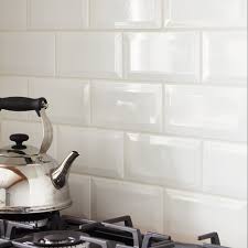 Carreau De Faience Trentie Blanc 10 X 20 Cm Brico Depot En 2020 Salle De Bain Et Cuisine Faience Carrelage Cuisine