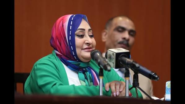 كلمة الأستاذة فاطمة الزهراء غنيم عضو مجلس النقابة العامة خلال افتتاح ملتقى محامي جنوب سيناء