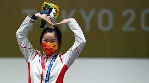 La chine remporte la première médaille d'or des jeux de tokyo july 24, 2021 les jeux olympiques sont officiellement en cours et les événements battent leur plein après la cérémonie d'ouverture de vendredi. Ojhmvtd 9fx5jm