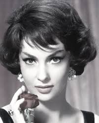 Gina Lollobrigida Was Born On July 4 1927 In Subiaco Italy Destined To Be Called The Most Beautiful Woman In Th Gina Lollobrigida Italian Actress Actresses