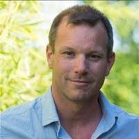 Michelle Thein's Instagram, Twitter & Facebook