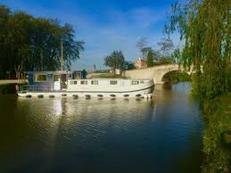 La Peniche F Your License Free Boat