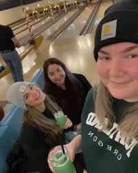 Love these Ladies 🥰❤️ @kelseyraz99 @krendor