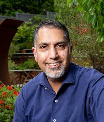 Global Bank Review 2022