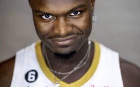 They cloned T̶y̶r̶o̶n̶e̶ Mariah : r/BlackPeopleTwitter