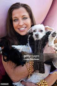 1,889 Animal Fair Magazine Photos & High Res Pictures