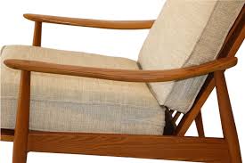 What about a chair with a the leg assembly has three parts: Mid Century Modern High Back Lounge Chair