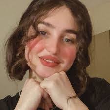 Sara Alani's Instagram, Twitter & Facebook