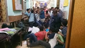 Pg student hall (carmichael hostel), kolkata, india madhupur,calcutta university holiday home, madhupur, india Protesting Calcutta Medical College Students Allege Late Night Assault By Cops Outsiders Indiablooms First Portal On Digital News Management