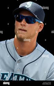 Brett Herr's Instagram, Twitter & Facebook