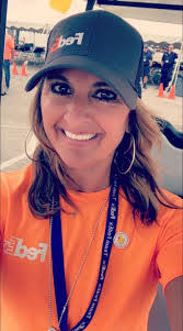 Carolyn Melvin's Instagram, Twitter & Facebook