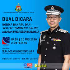 Dua pegawai kanan jabatan imigresen johor bersama tiga lain dihadapkan ke mahkamah sesyen johor bahru atas pertuduhan. Jabatan Imigresen Malaysia Negeri Johor Bual Bicara Norma Baharu Dan Sistem Temujanji Online Sto Bersama Ybrs Tuan Baharuddin Bin Tahir Pengarah Imigresen Negeri Johor Tarikh 20 Mei 2020 Rabu Jam 2 30 Petang Facebook