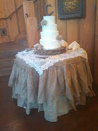 9a1c0b2824e365331d5bb3f49eccaf05 Jpg 720 960 Pixels Wedding Cake Table Decorations Wedding Cake Table Country Wedding Cakes