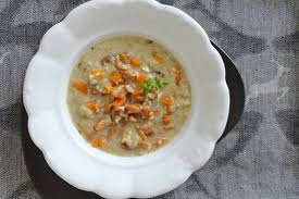 Brotsuppe Mit Eierschwammerl Rezept Suppen Rezepte Eierschwammerl Rezepte