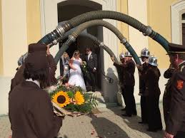 For videos use imgur, gfycat or redgifs (for nsfw content). Bezirk Oberwart In Oberwart Thema Auf Meinbezirk At