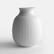 Lækker vase i god brugs stand i grå/mat højde 20,5 cm ingen revner eller kant afslag kan afh i rungsted eller vanløse eller sendes mod betaling af porto. Amazon De Lyngby Vase Porzellan Bianco 14x14x17 5 Cm