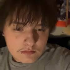 Deadpool & Wolverine에서 Wolverine의 헬멧에 대해 어떻게 생각하셨나요? 하얀 눈을 좋아했니?