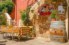 romantic restaurant in venice jigsaw puzzle romantic restaurant puzzle of the day jigsaw puzzles