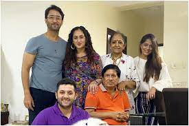 He is best known for playing the role of anant bajpai in navya.naye dhadkan naye sawaal,. Shaheer Sheikh S Wife Ruchikaa Kapoor Is A Glowing Mom To Be As She Flaunts Her Baby Bump