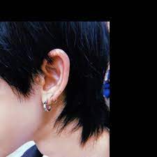 seventeen おしゃれまとめの人気アイデア pinterest cecilia メンズ ピアス ハオ ぶち